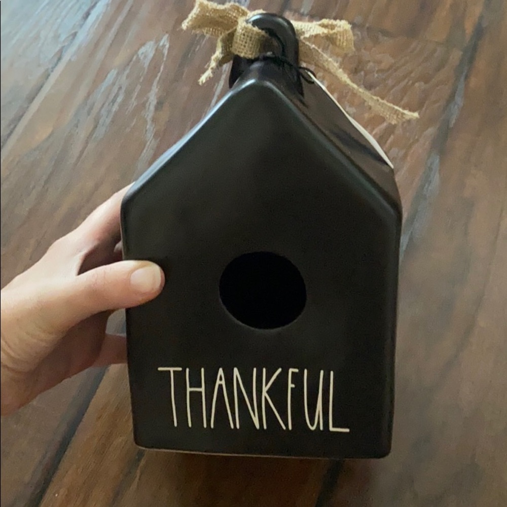 Rae Dunn Thankful bird house in black